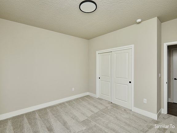 5th image of 9657 Thorton Dr