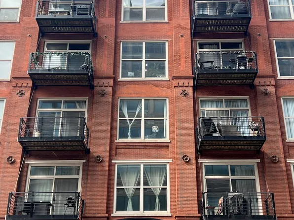 420 S Clinton St, Chicago, IL