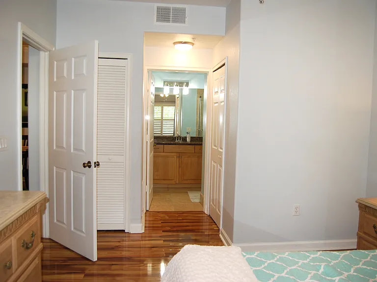 13141 Bella Casa Cir #1164 — Photo 33