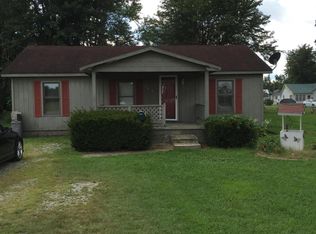 908 E 7th St, Metropolis, IL 62960