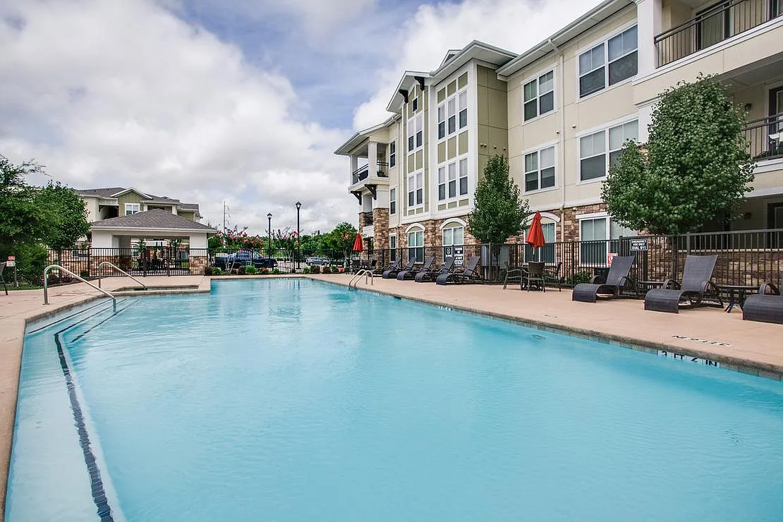 Reserve at Village Creek — Photo 1