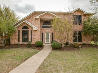6906 Wilhelmina Dr, Sachse, TX 75048