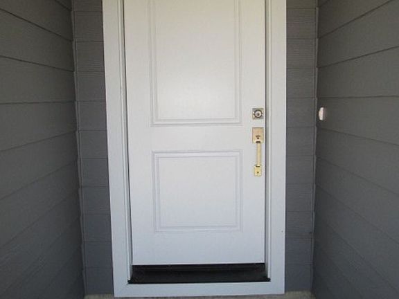 5th image of 3020 NE Johnson St #3030