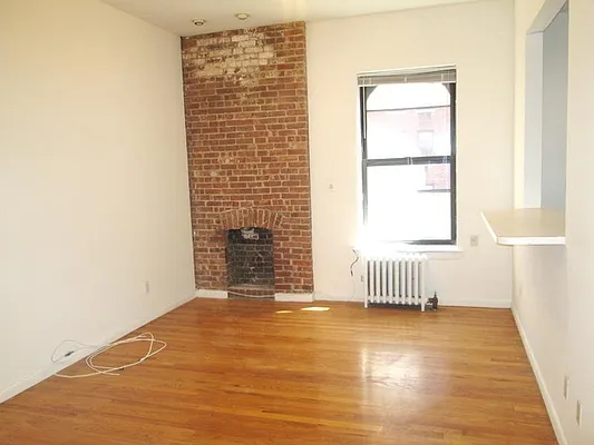 Rented by Keller Williams NYC | media 19
