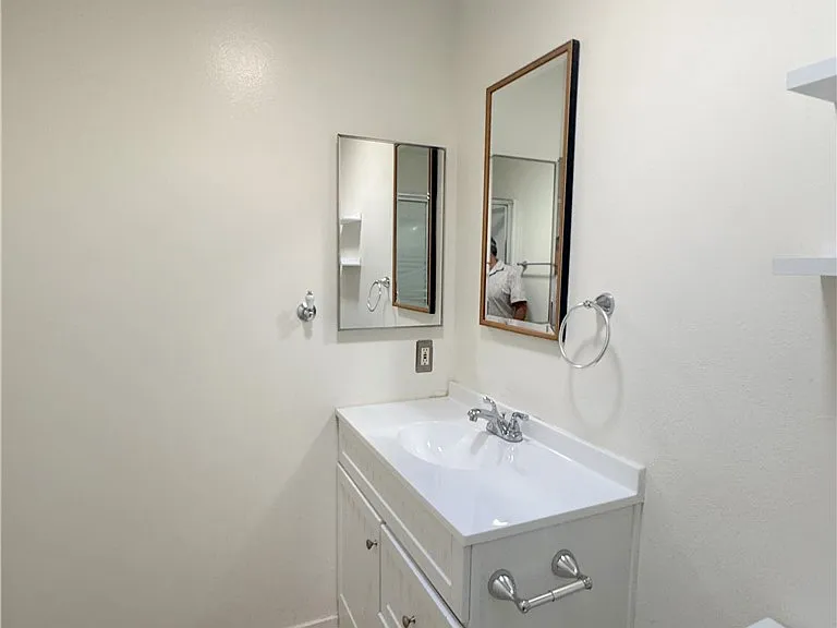 3528 Castle Rock Rd — Photo 13