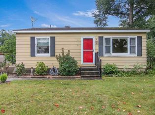319 Hamilton St, Traverse City, MI 49686