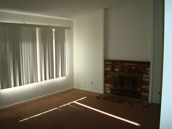 3rd image of 13348 Silver Ln