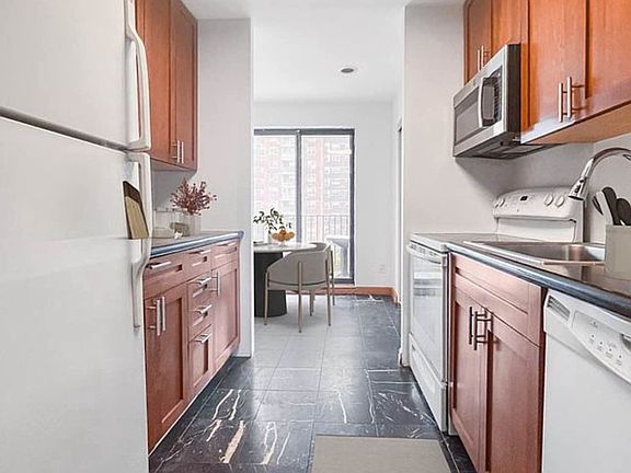 2nd image of 370 W 30th St APT 7B