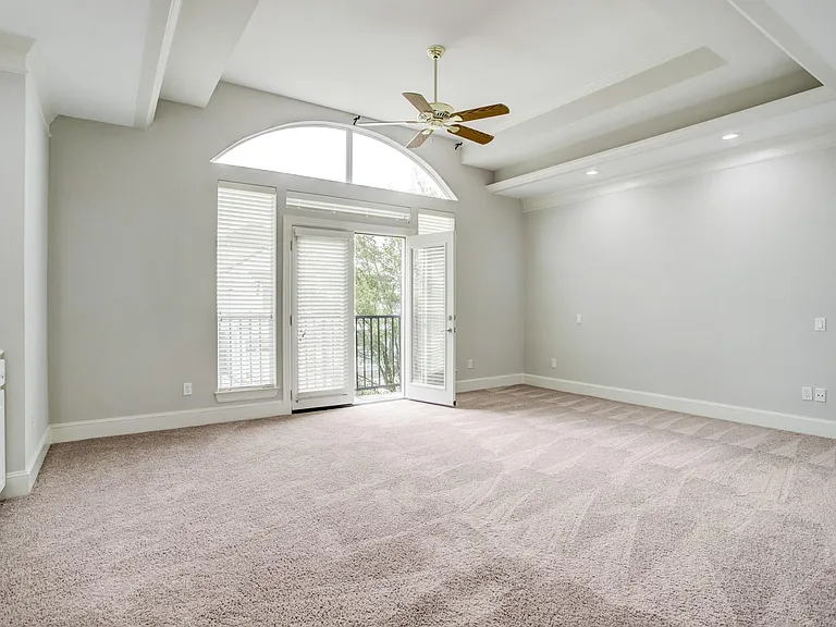 1809 W Clay St — Photo 11
