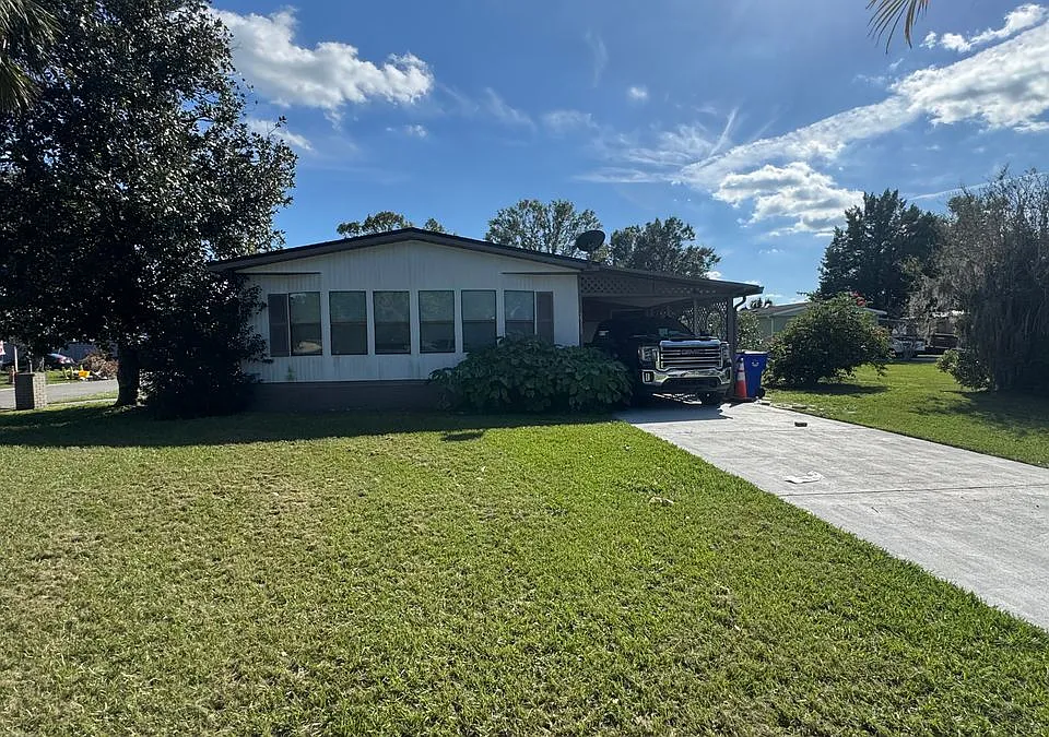 2310 Lakota Ln