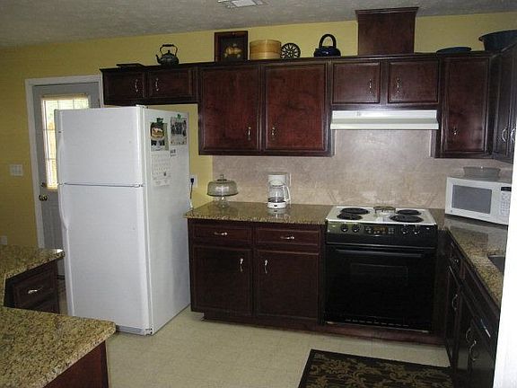 4th image of 1666 Lee Road 197
