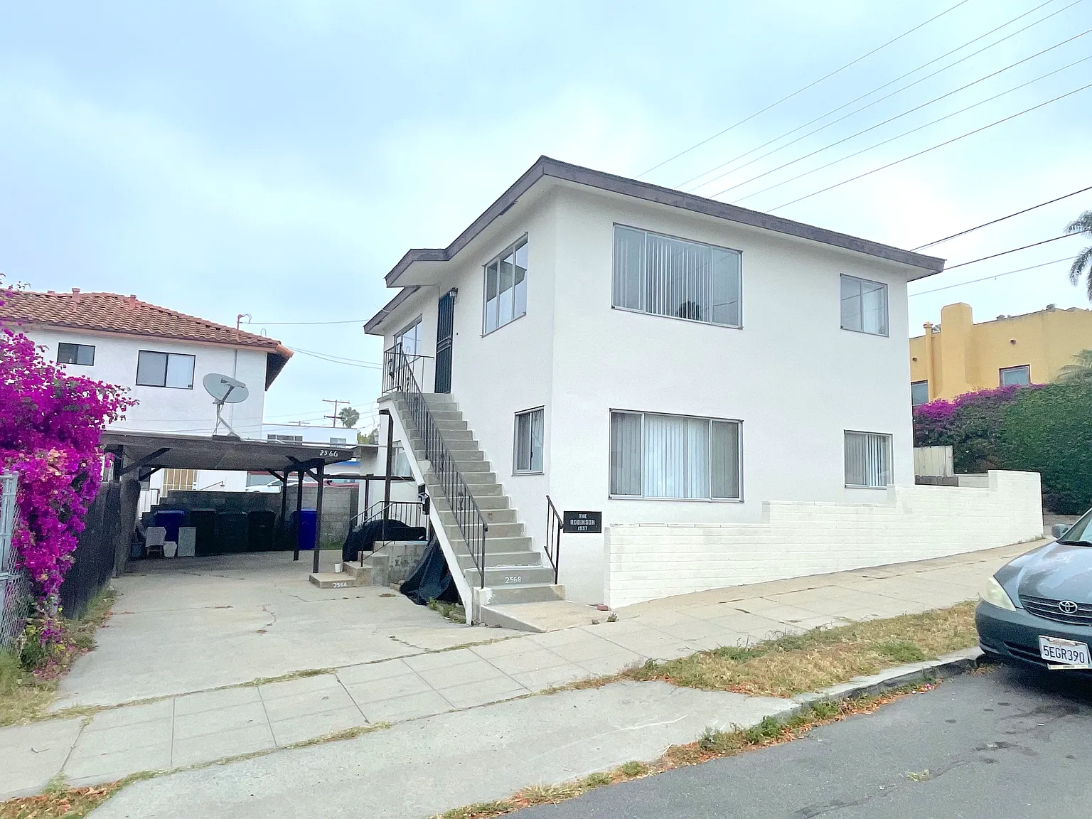 2 bed, 768 sqft, $2,095 — Photo 1