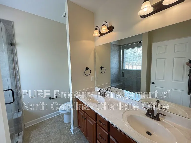 68 Wembley Dr — Photo 9