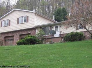 1284 Bloody Run Rd, Morgantown, WV 26508