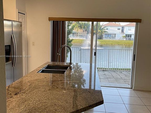 3rd image of 10833 NW 83rd St #62