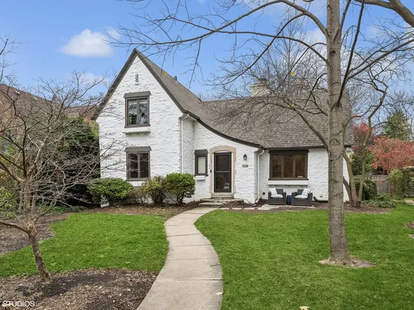 2316 Lawndale Ave, Evanston, IL 60201