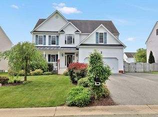 9343 Summer Oak Dr, Mechanicsville, VA 23116