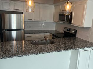 1100 Horsemans Ln APT 27, Lexington, KY 40504