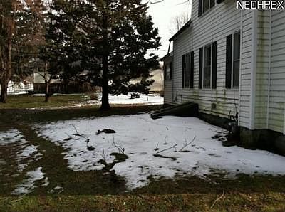 4th image of 1471 Deermont Ave