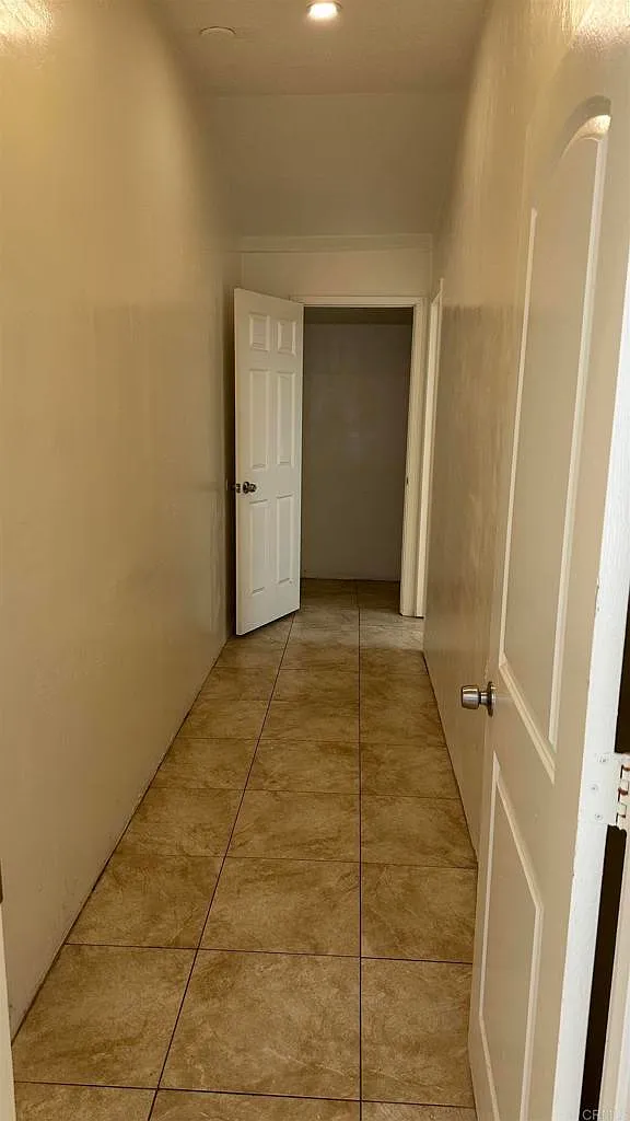 2 bed, 345 sqft, $1,500 — Photo 3