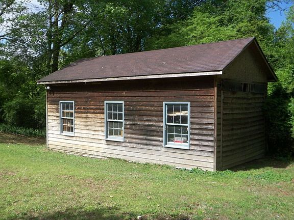 Separate Workshop/Garage