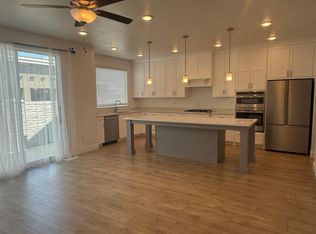 5412 W Granite Ave, Highland, UT 84003
