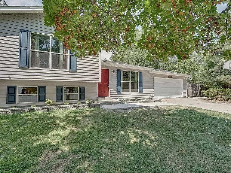 3603 Jaguar Pl — Photo 2