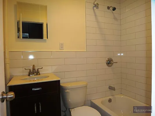 Rented by Brownstone Real Estate | media 28