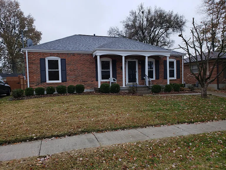 7502 Colson Dr — Photo 2