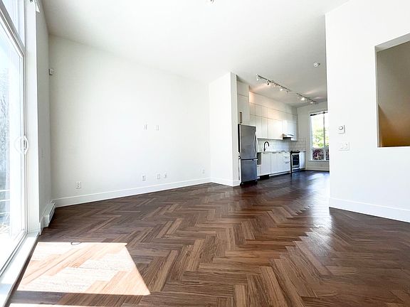 3rd image of 15938 27th Ave #14