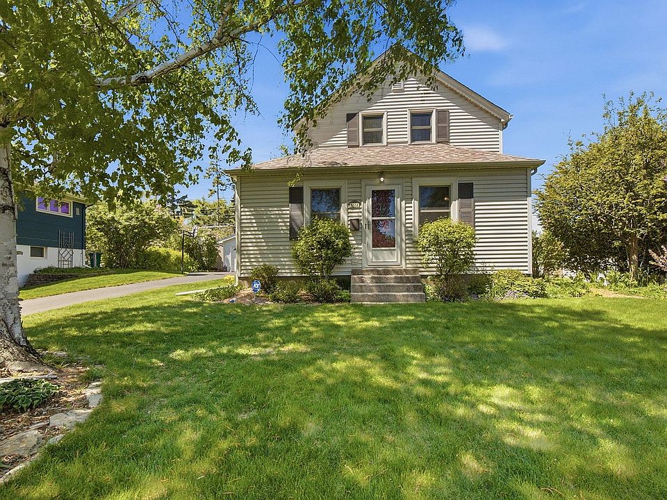 1st image of 3558 McKinley St NE