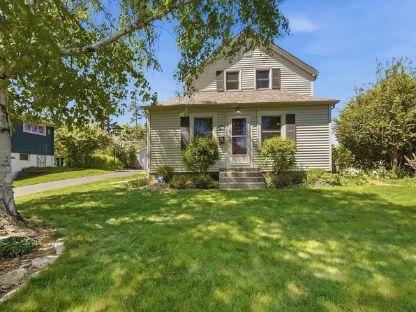 3558 McKinley St NE, Minneapolis, MN 55418