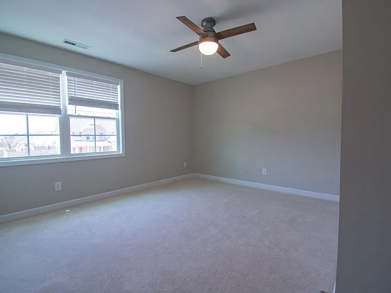 2220 Oldenburg Ln — Photo 30