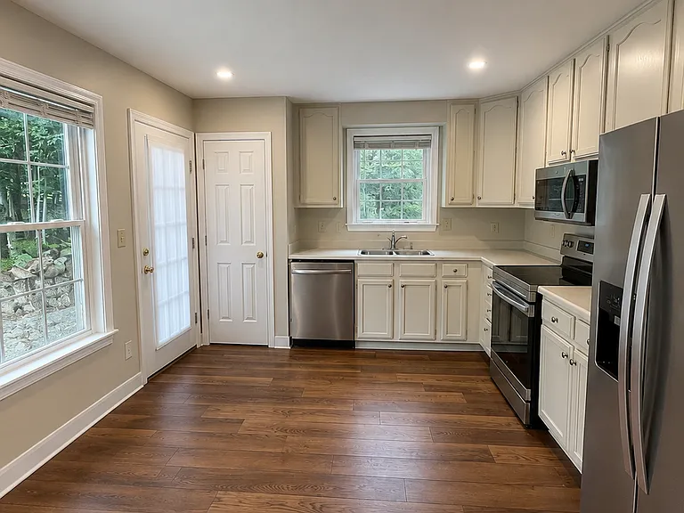 1694 Banyan Ct — Photo 9