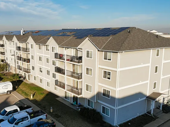 10250 121st Ave, Grande Prairie, AB T8V 0P5