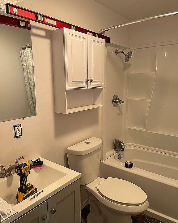 1st image of 70 Tahuyeh Dr NW