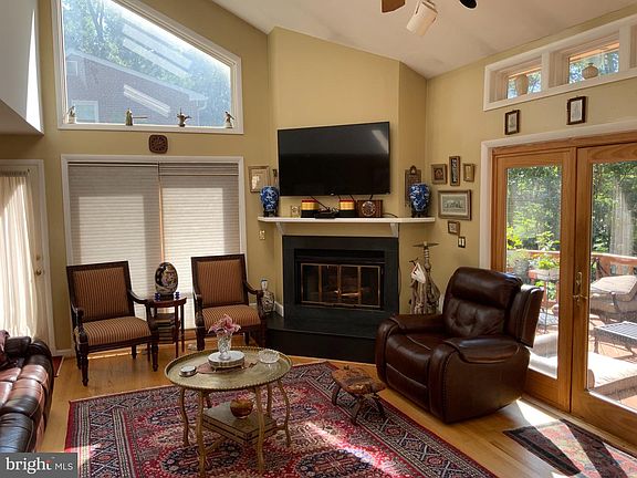 5th image of 6551 Dearborn Dr