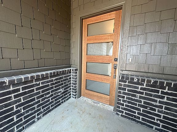 4th image of 12307 N 133rd East Ave