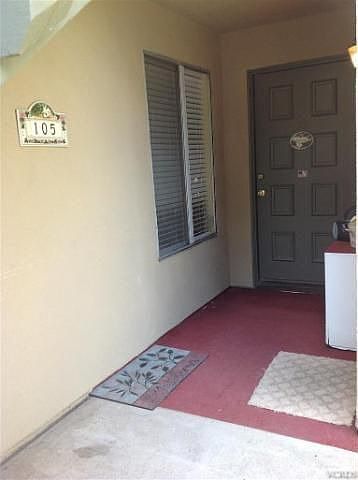 1st image of 200 Oak Leaf Dr #105