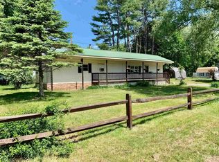10 Willow Ct, Winchester, NH 03470