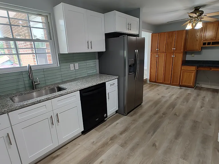 8027 Shore Rd — Photo 5