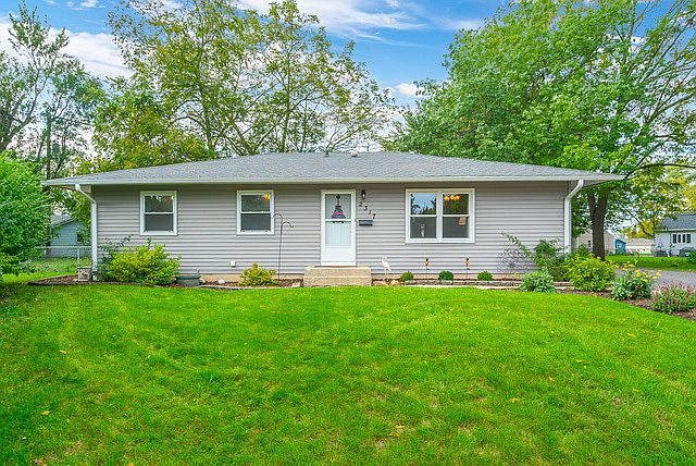 1st image of 2317 Hollyberry Ct