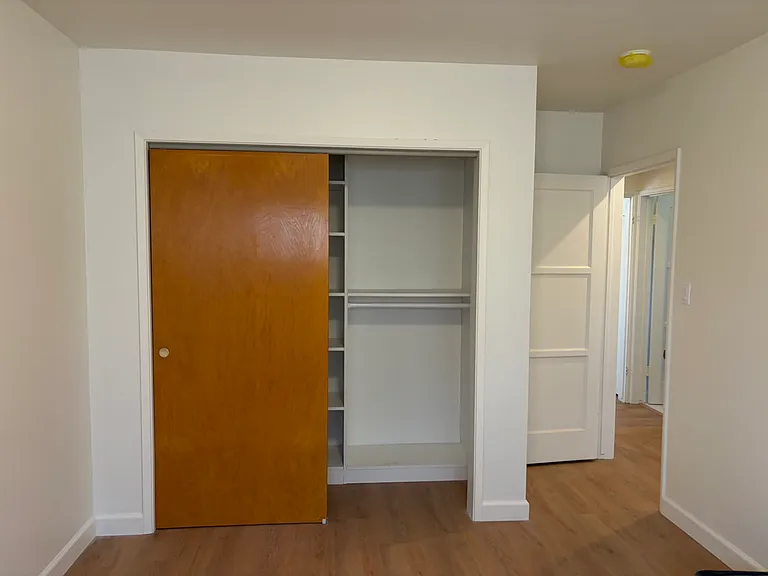 2374 Woods Ave — Photo 19