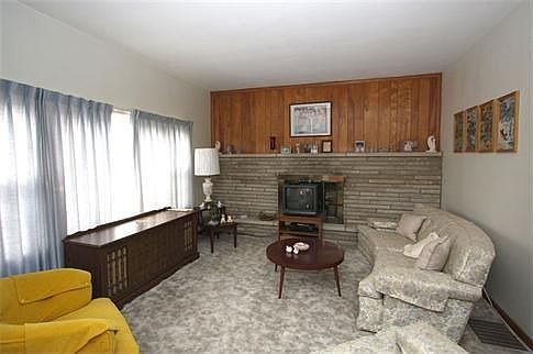 2nd image of 6 Madison Ave