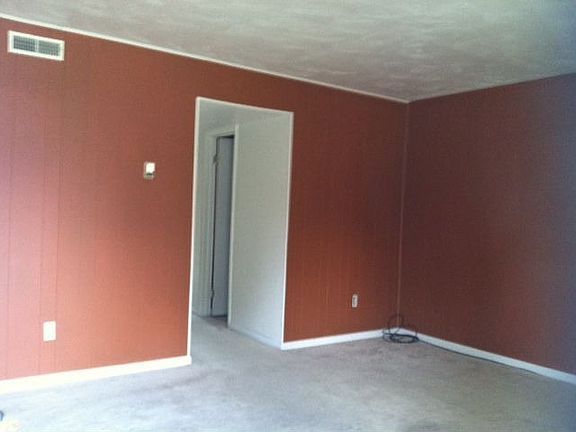 2nd image of 5605 Banbury Ct