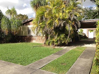 2nd image of 7425 SW 34th Rd