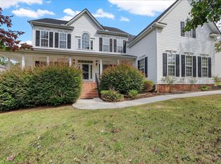 124 Hartwick Ln, Fountain Inn, SC 29644