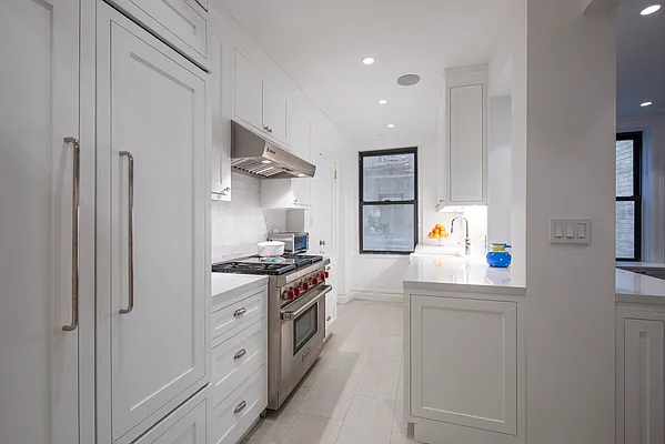 Sold by Douglas Elliman | media 16