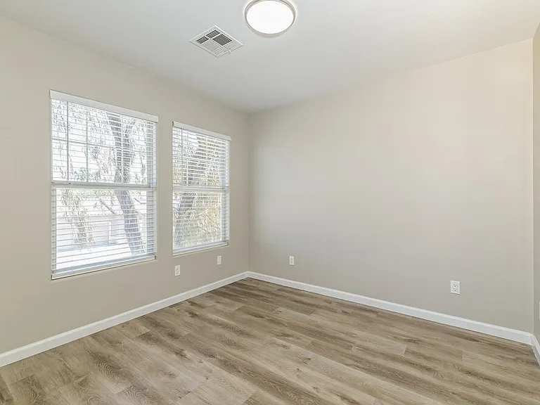 573 Fork Mesa Ct — Photo 12
