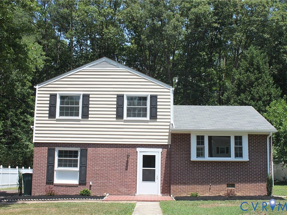 1st image of 9206 Minna Dr